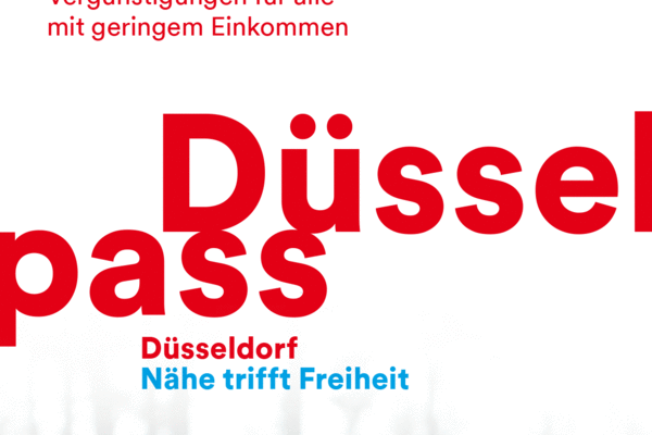 Ein Werbeplakat für den "Düsselpass", der Vergünstigungen für Veranstaltungen für Menschen mit geringem Einkommen in Düsseldorf anbietet, um soziale Inklusion und Zugänglichkeit zu fördern.